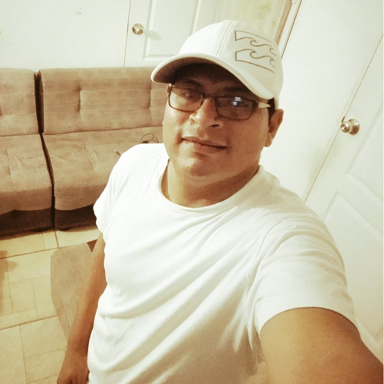 <em><strong>Andrés C. – Colombia</strong></em>